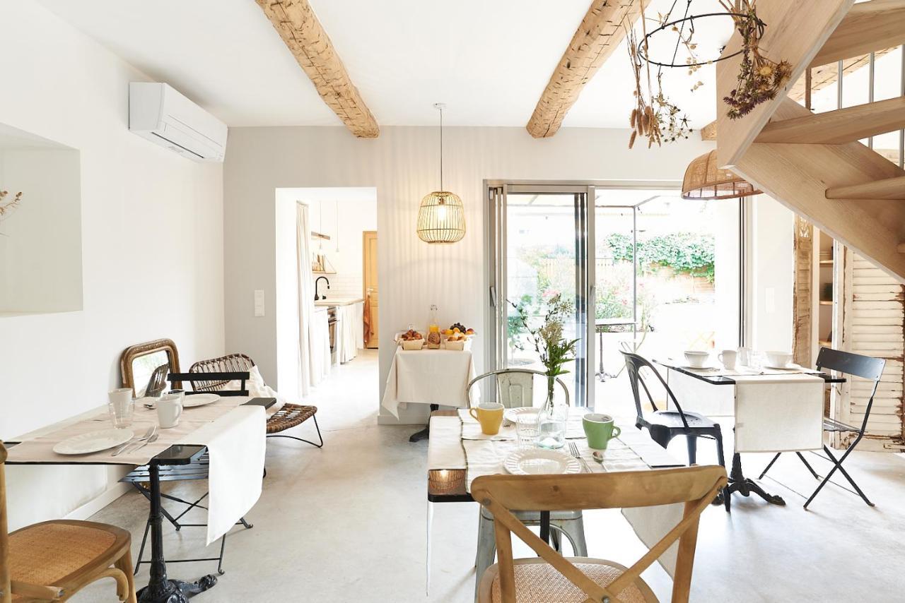 Maison 1634 - Climatisation, Piscine, Parking, Centre Ville, Petit-Dejeuner Compris เปเซอนา ภายนอก รูปภาพ